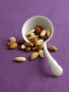 #tbt One from the Archive: Top 10 Lactogenic Foods for Breastfeeding Mums: Almonds